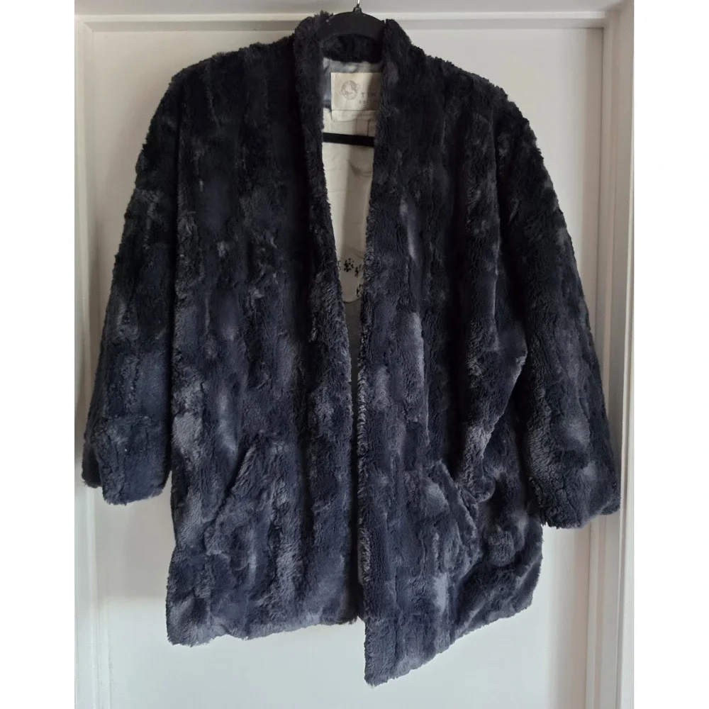 Anthropologie Tiny Editions Women S Dark Blue Coat Long Sleeve Faux Fur